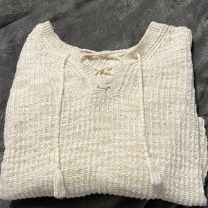 Knitted Long Sleeved Mossimo Sweater with Crossed Neckline